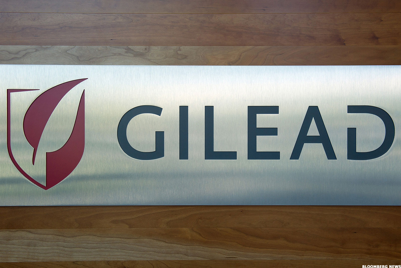 «Гилеад сайенсиз» (Gilead Sciences).