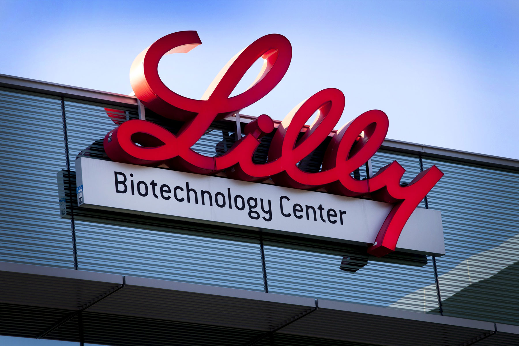 «Илай Лилли» (Eli Lilly).
