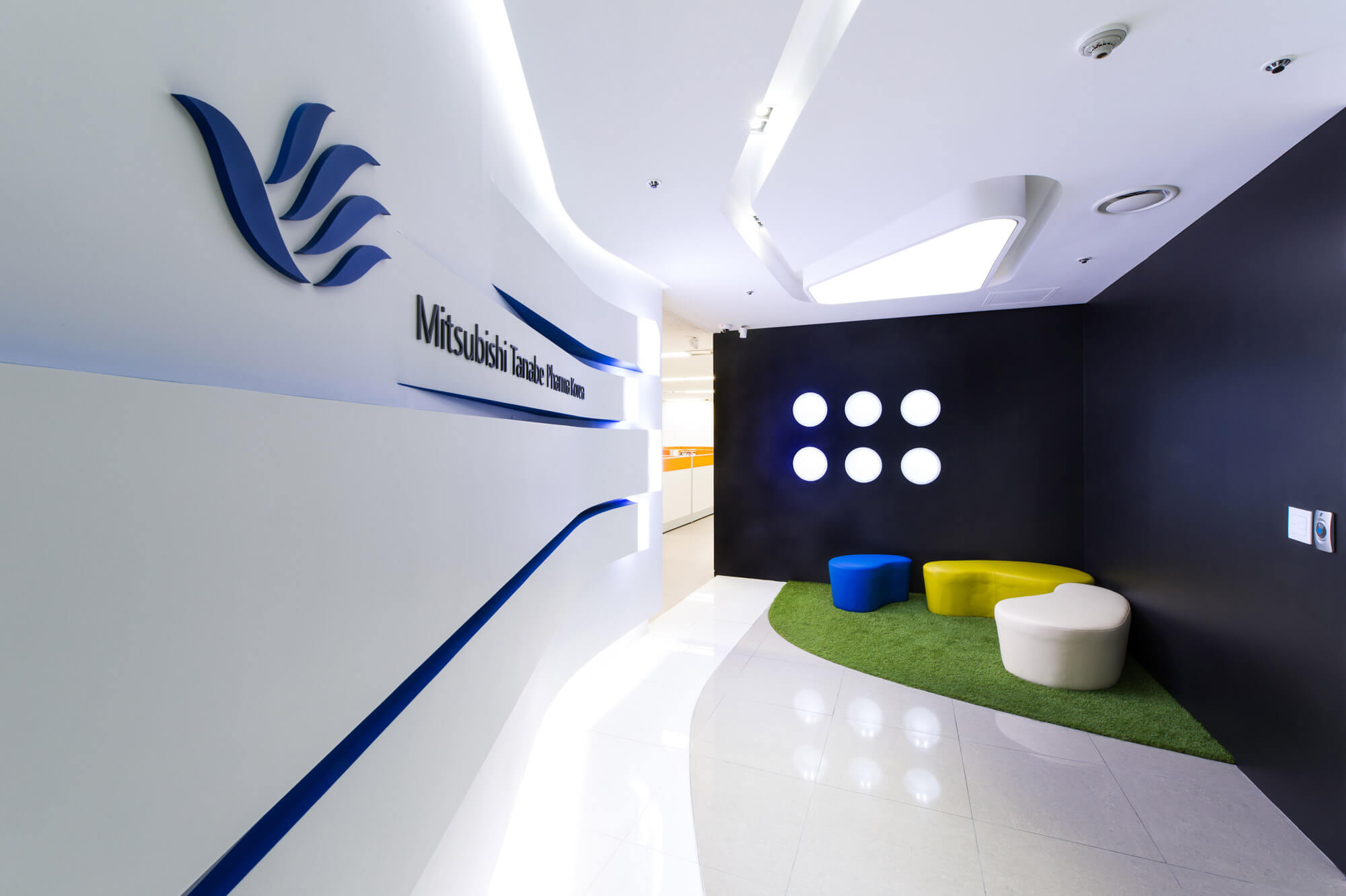 «Мицубиси Танабэ фарма» (Mitsubishi Tanabe Pharma).