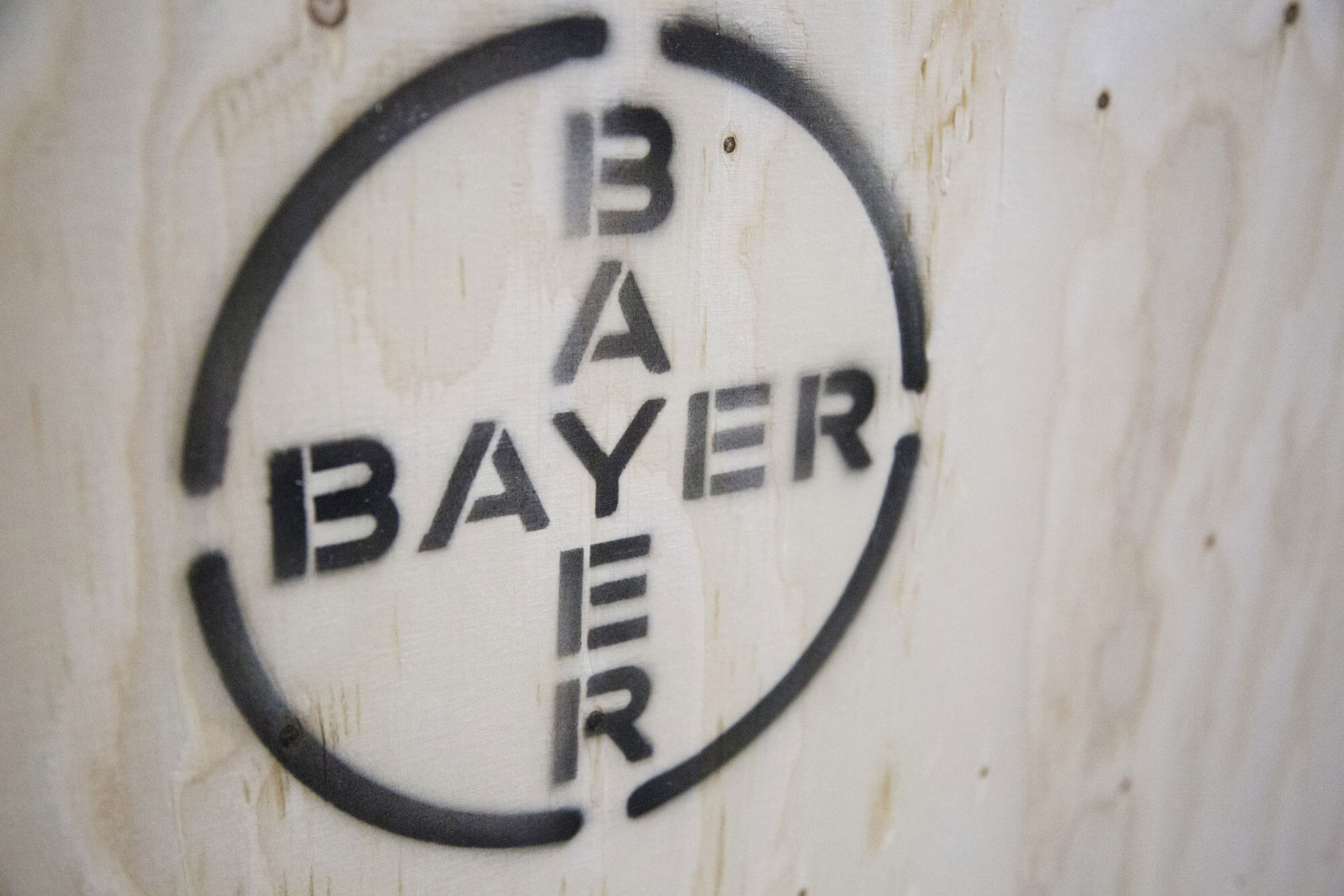«Байер» (Bayer).