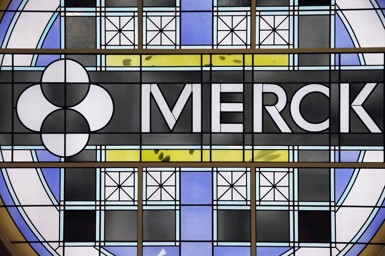 «Мерк и Ко» (Merck & Co.).