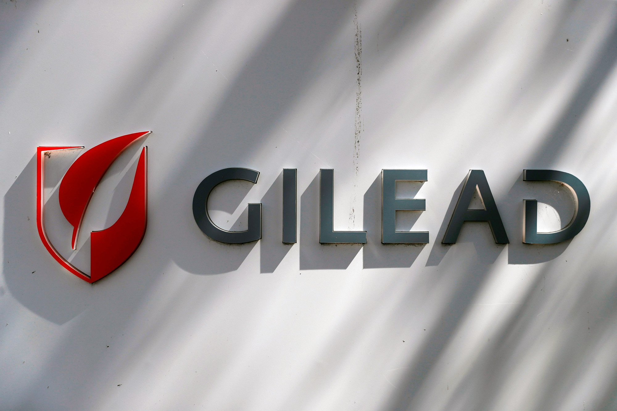 «Гилеад сайенсиз» (Gilead Sciences).